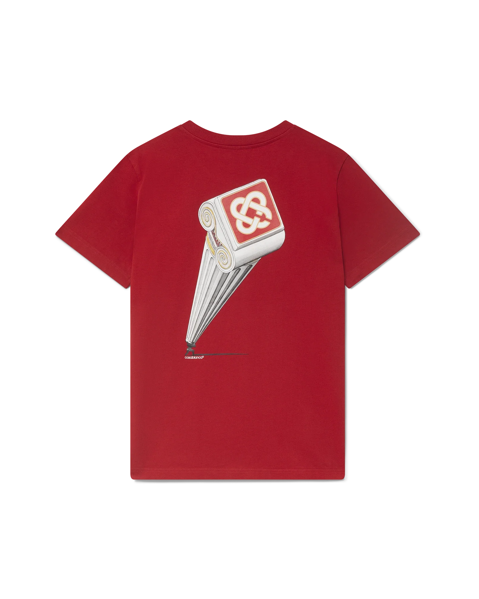T-Shirt leaning column